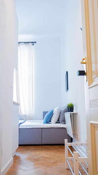 Apartament Mini Kawalerka W Samym Centrum Warszawy Warszawa